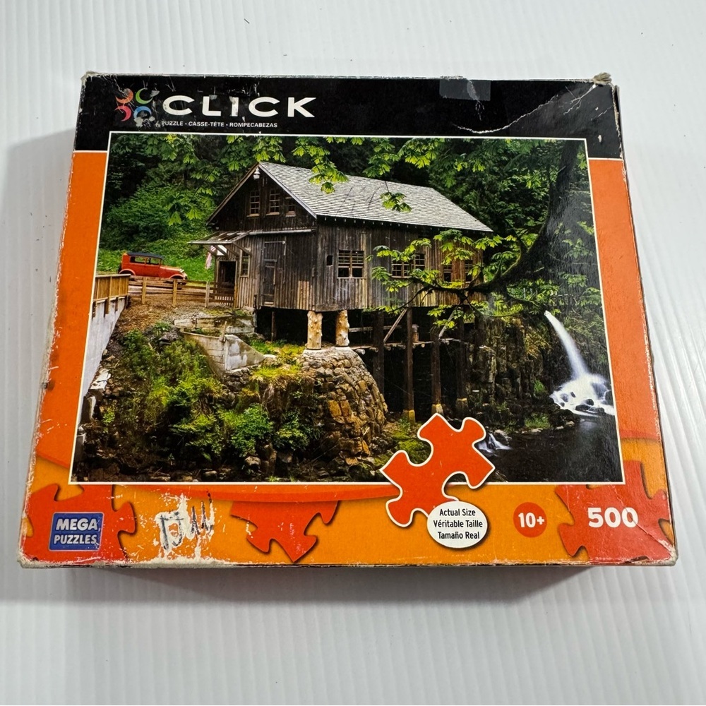 16. Mega Puzzles 500-Piece Cabin Puzzle - Green and Brown